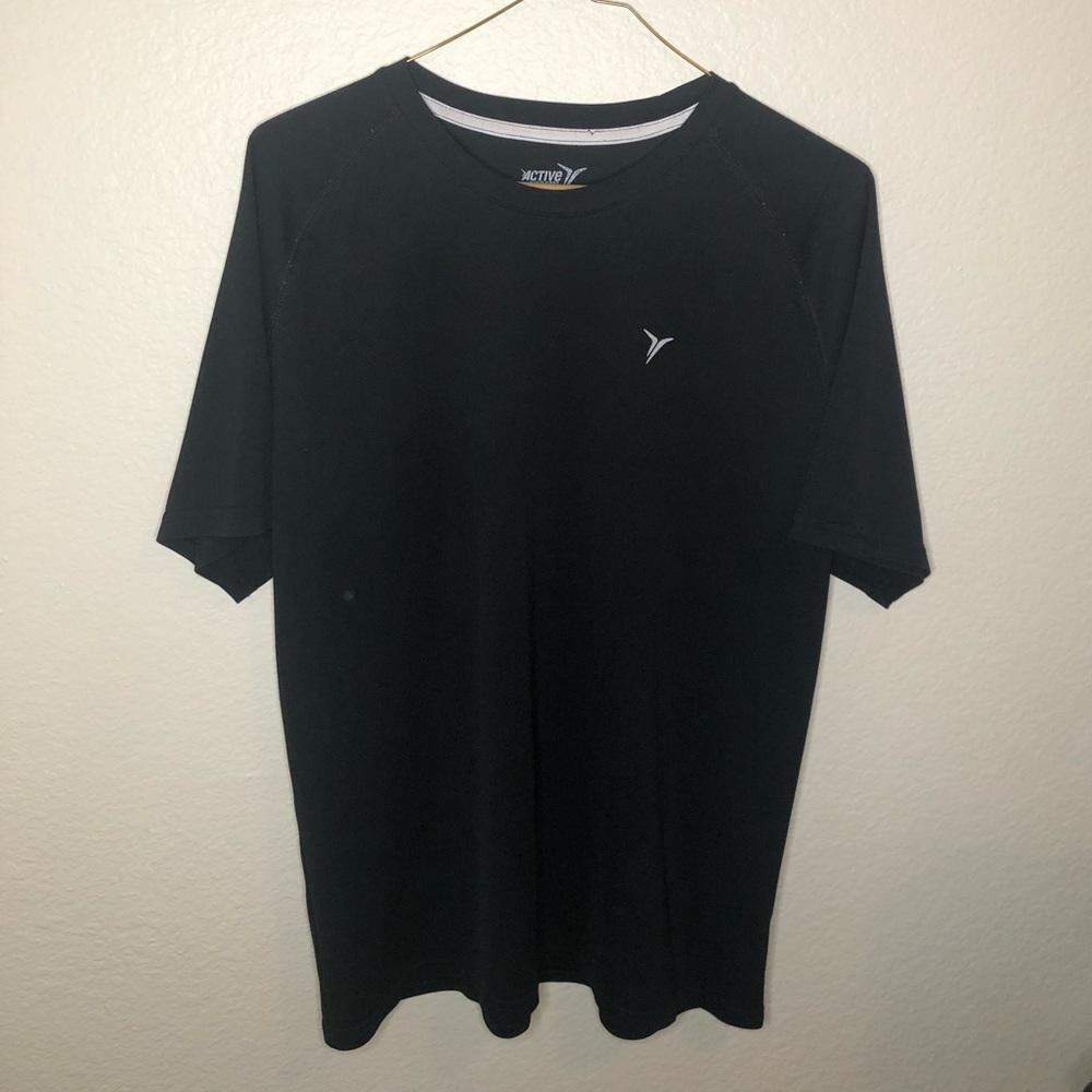 Large Active Old Navy T Shirt